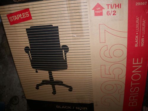 Staples Bristone Luxura Managers Chair, High-Back Office Chair # 29567 NEW