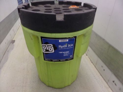 PIG KIT263 Hi-Vis Spill Kit, Drum