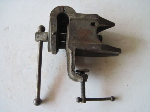 Vintage cast iron 3 1/4&#034; jaws  anvil clamp on bench vise w hardy holes for sale