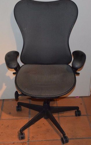 Herman miller mirra adjustable chair grey back (y2) for sale