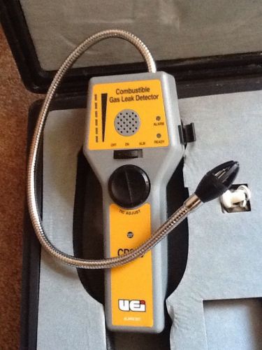UEi CD 200 Gas Leak Detector With Carrying Case