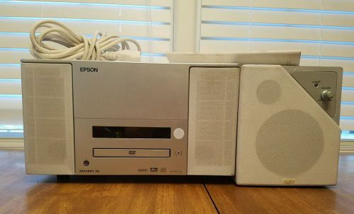 EPSON MOVIEMATE 30S PROJECTOR W/MANUAL AND REMOTE