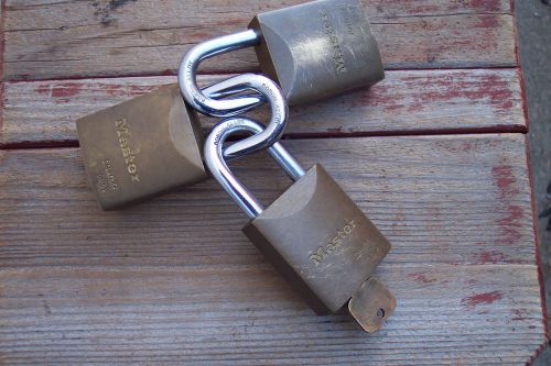 3 Master Lock Pro Series 6852 locks