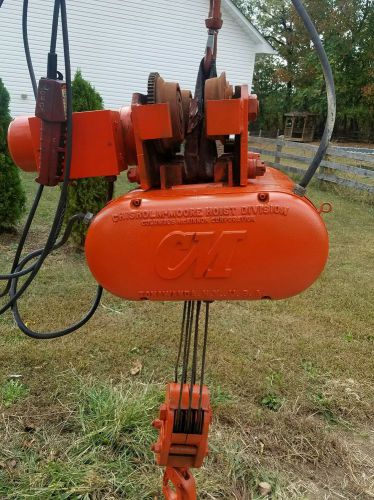 CM METEOR 5 TON ELECTRIC CABLE HOIST WITH MOTORIZED TROLLEY