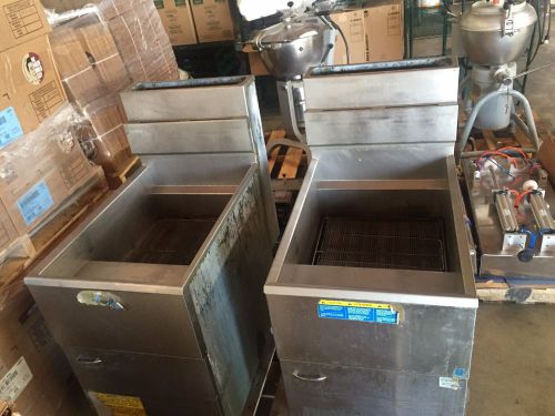 2 Commercial Basket Fryers. Good working condition.