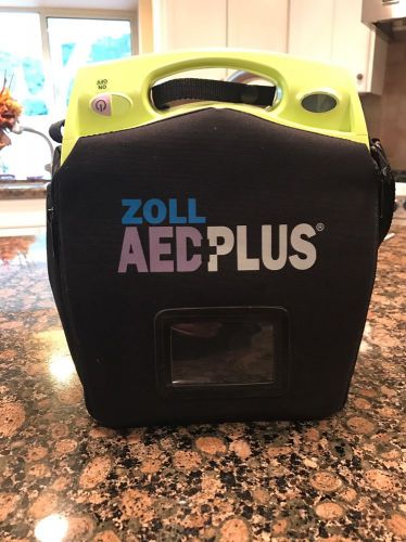 Zoll AED Plus - New pads &amp; Batteries. Demo unit.