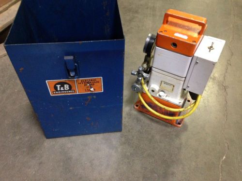 Used t&amp;b thomas &amp; betts 13600 hydraulic pump 115v 1/2hp w/ case  crimper cutter for sale