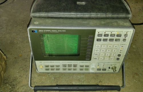 HP3561A DYNAMIC SIGNAL ANALYZER OPT 001 (As is, For Parts / Repair)