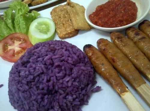 Recipe Indonesian Original Menu Nasi Ubi Ungu Sate Lilit Khas Bali