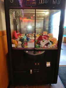 Used Rainbow Crane Vending