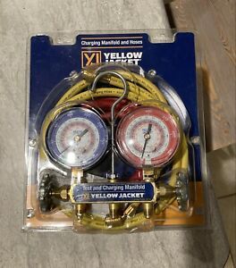 YELLOW JACKET 42006 2-Valve Mechanical Manifold Gauge Set