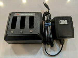 3M Lithium Ion Battery Charger For XT-1 C1060 Drive Thru Intercom Headset C933AA
