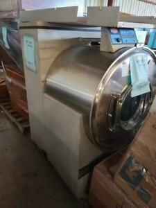 Used Milnor 60lb On-Premise Laundry Commercial Washer Extractor
