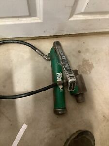 Greenlee 767 Hydraulic Hand Pump w/ 746 Ram Good Deal!! ED4U 9030