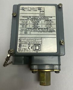 Square D 9012GAW-4 Pressure Switch NOS