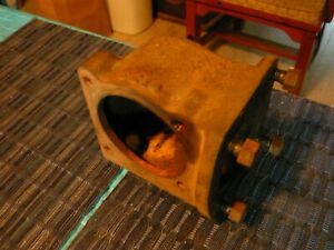 vintage maytag model 82 crank case