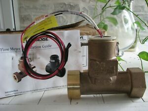 CALSENSE FLOW METER FM 1.23B  1 1/4&#034; BRASS TEE  FLOW SENSOR MODEL 250B NEW