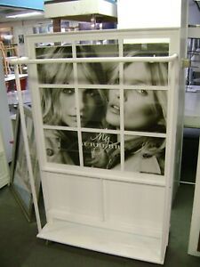 WHITE WINDOW GARMENT RACK STORE FIXTURE MERCHANDISE DISPLAY
