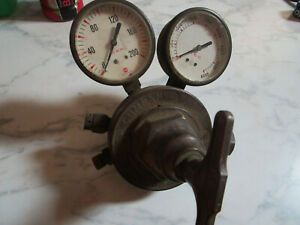 VICTOR WELDING REULATOR   UNKNOWN MODEL