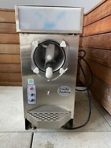 Frosty Factory 127A Frozen Drink daiquiri Margarita machine