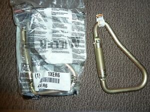 NEW Miller by Honeywell 18D-1 Twist Lock 8 5/8&#034; Safety  Harness Carabiner 1XER6