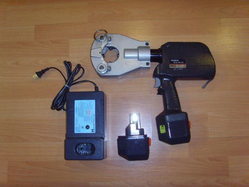Huskie REC 5750 hydraulic battery crimper Robo die less quad crimp crimping tool