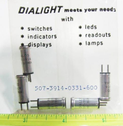 1x Dialight 507-3914-0331-600 14V 80mA Red Flat Incandescent Cartridge
