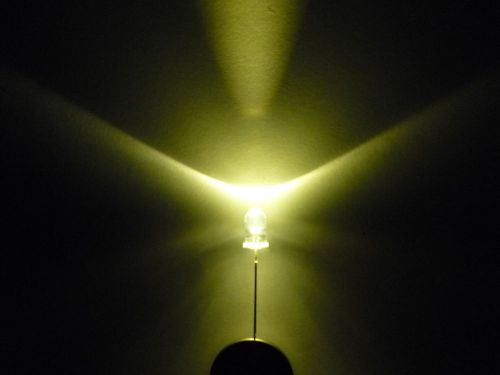 (100 PCS) 5mm Warm White LED 13000 mcd lamp Light Lamp