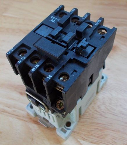 Sprecher + Schuh Model: CA3-9+CT 3(K) motor starter with CT 3(K)-12 OL relay