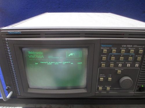 #w295 Tektronix Waveform Video Measurement System VM700A Touchscreen