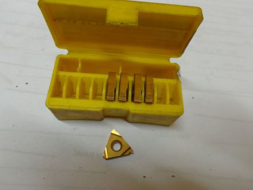 5 KENNAMETAL CARBIDE THREADING INSERTS 16ER-18U KC730 STK1644