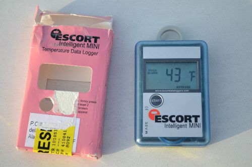 Escort intelligent mini digital temperature data logger with display for sale