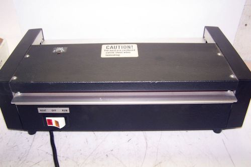 MODEL 7000 LAMINATOR JACKSON HIRSH MODEL 7000 LAMINATING MACHINE