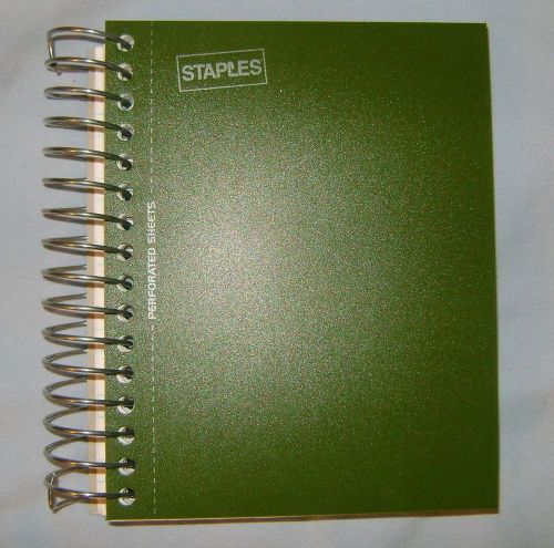 Staples® fat book, 5.5&#034; x 4.25&#034;, 200 sheets