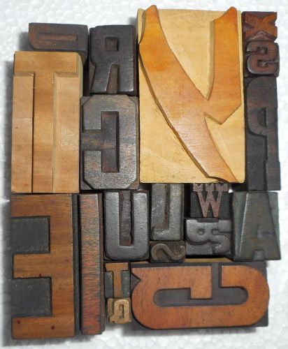 Vintage Letterpress Letter Wood Type Printers Block Lot Of 19 Collection.B821