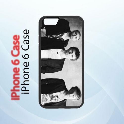 iPhone and Samsung Case - White Black Muse Rock Band - Cover