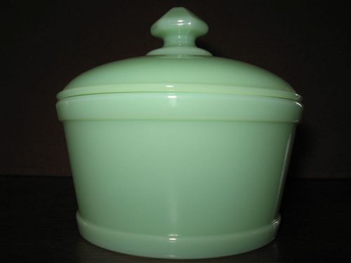 Jadeite jadite green Glass serving domed butter dish jade milk tub 1 pound round
