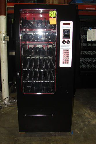 USI 3053 Snack Machine / 3 Wide / Single and Dual Spiral (590)