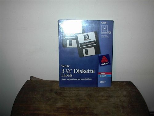 Avery 3.5&#034; Diskette Labels- 630 labels NEW # 5196