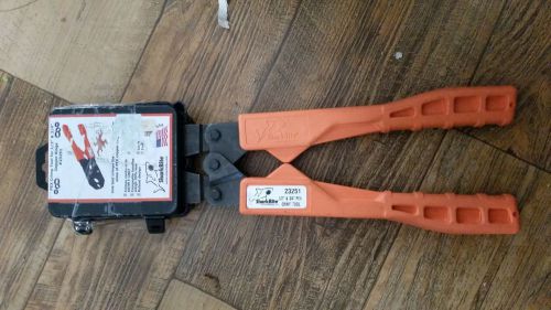 Sharkbite (model 23251 ) 1/2 in. and 3/4 in. dual pex crimp plumbing tool broken for sale