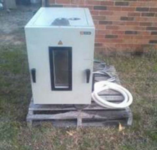 Instron environmental chamber 3119-008 for sale