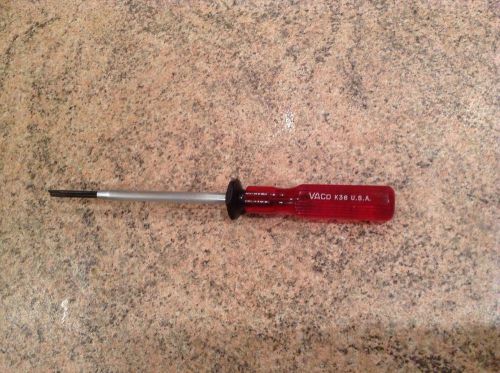 Screw holding screwdriver