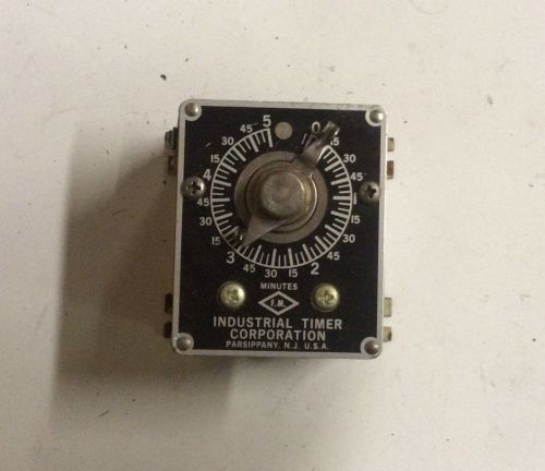ITC Industrial Timer Company CSF-5M Timer 120V 0-5 Minutes 60-Cycle