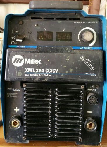 MILLER XMT 304CC-CV  MULTI-PROCESS WELDER WITH WIRE FEED