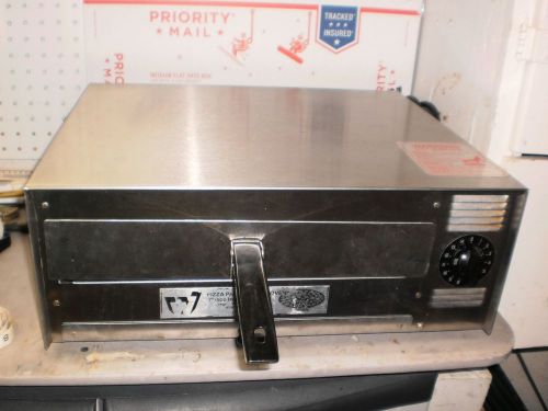 WISCO 412 PIZZA PAL ELECTRIC OVEN 12&#034; PIZZA COMMERCIAL STAINLESS - 110 Volt