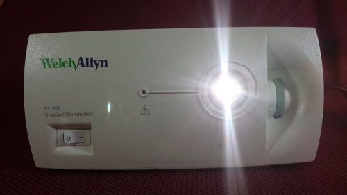 Welch Allyn CL 300 Surgical Illuminator