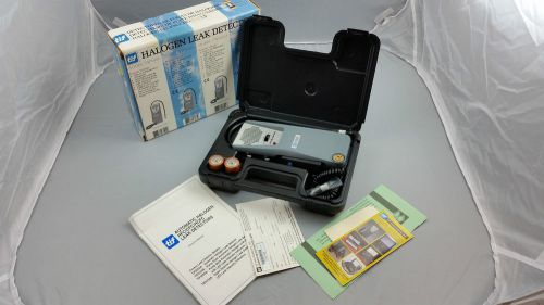 TIF 5750A halogen refrigeran leak detector in box