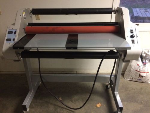 Lightly Used D&amp;K Expressions 42 Laminator - Wide Format
