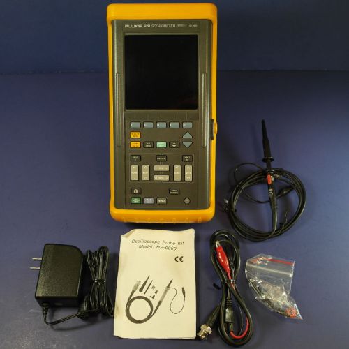 Fluke 92B II Portable Scopemeter Oscilloscope, Good condition, Accessories