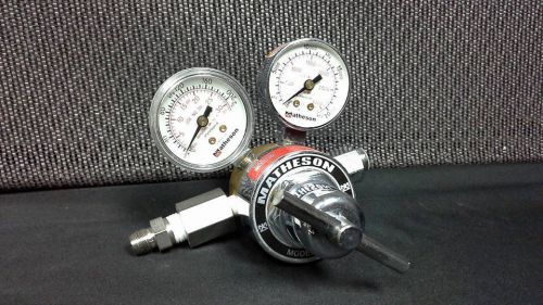 Matheson Gas Regulator 3322A 3000 PSIG Inlet Pressure Max